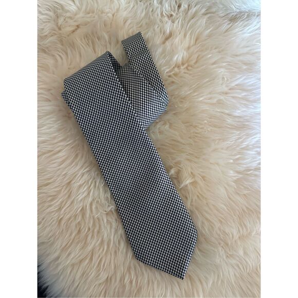 Ralph Lauren Purple Label Necktie - Picture 1 of 7